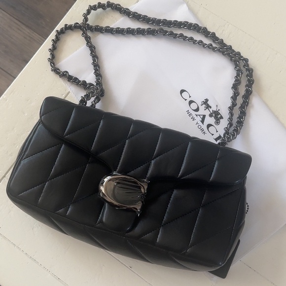 Tabby Shoulder Bag 26 With Quilting🖤 - Picture 1 of 8